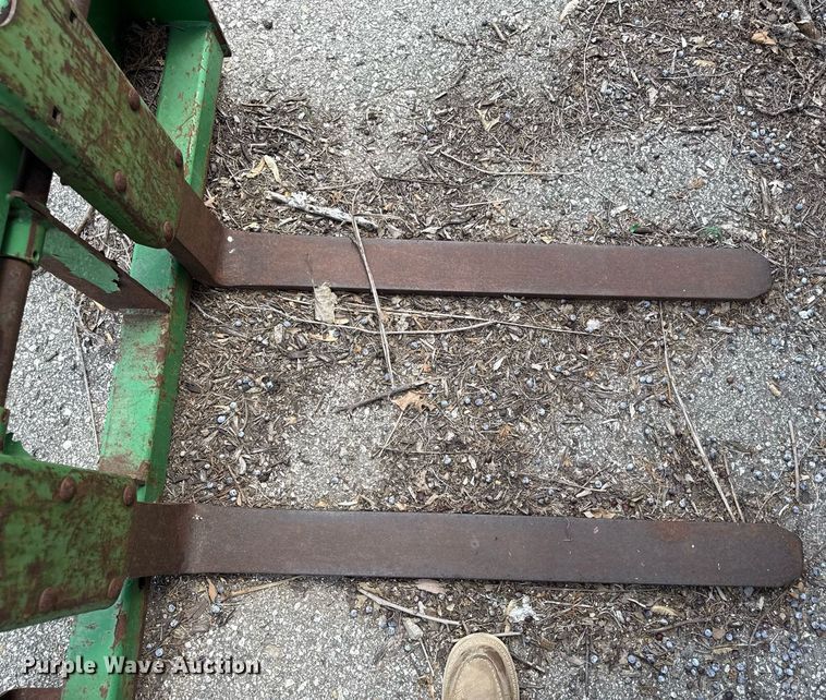 image for item DZ4117 42