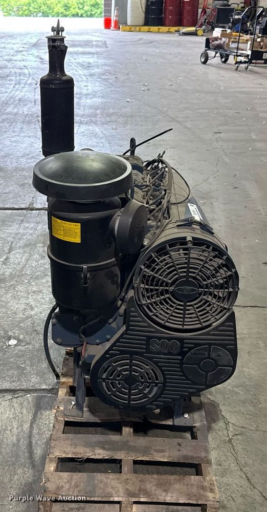 image for item DZ4136 VM Motori SUN 3105 engine