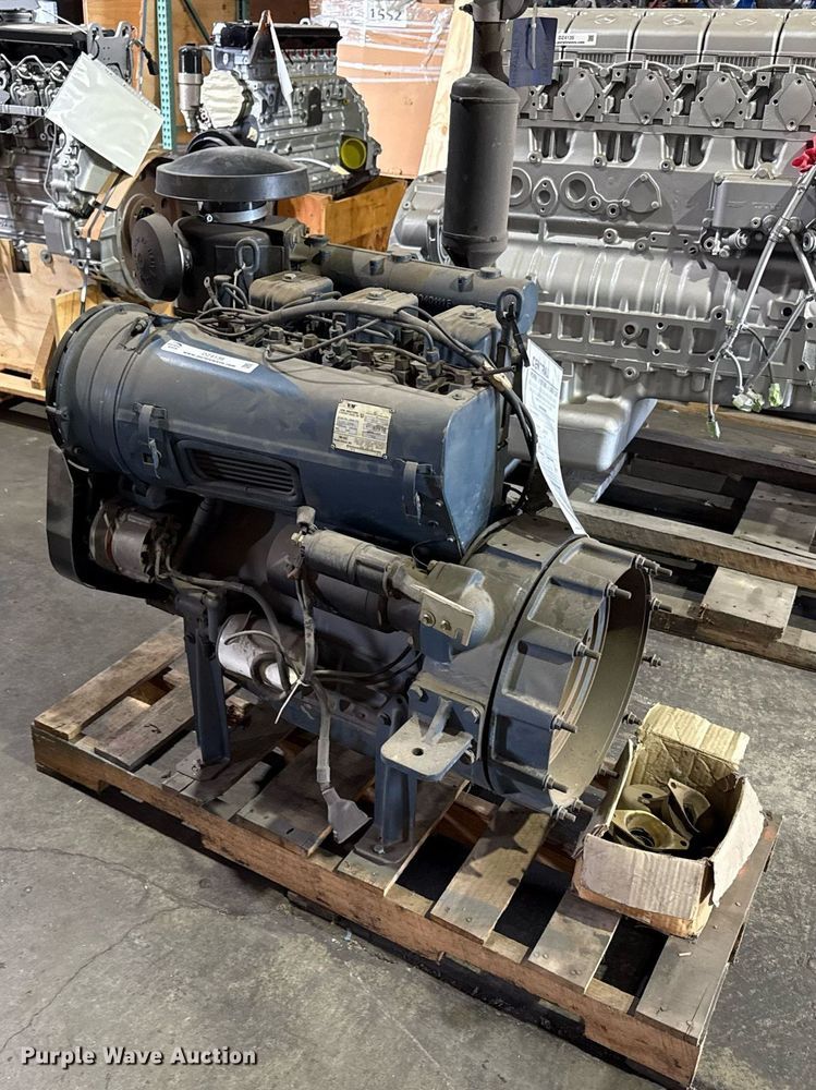 image for item DZ4136 VM Motori SUN 3105 engine