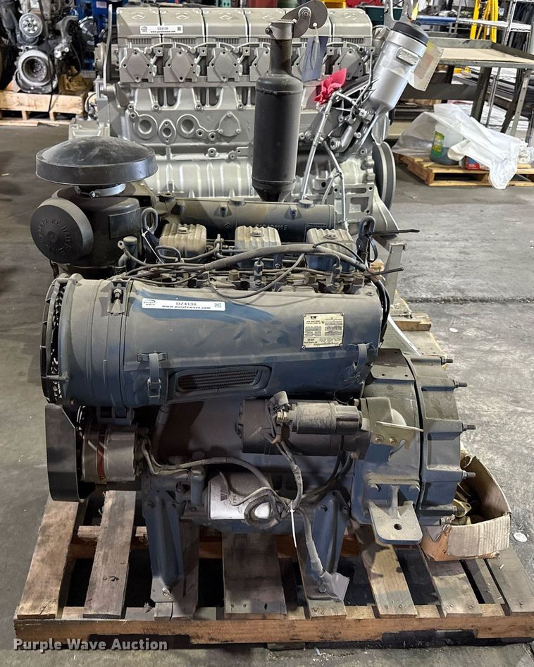 image for item DZ4136 VM Motori SUN 3105 engine