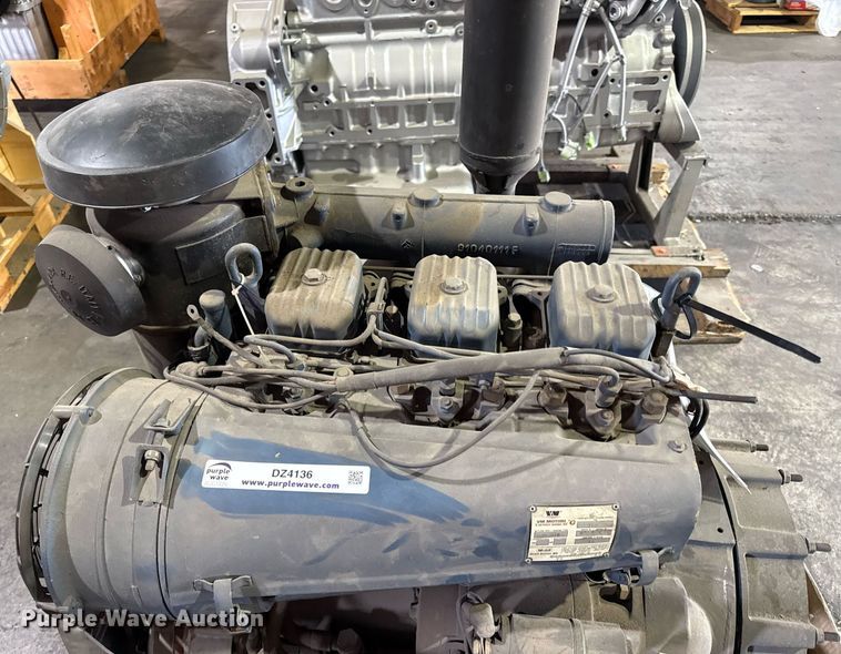 image for item DZ4136 VM Motori SUN 3105 engine