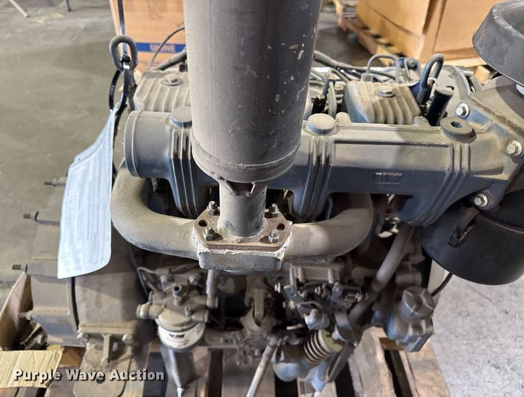 image for item DZ4136 VM Motori SUN 3105 engine