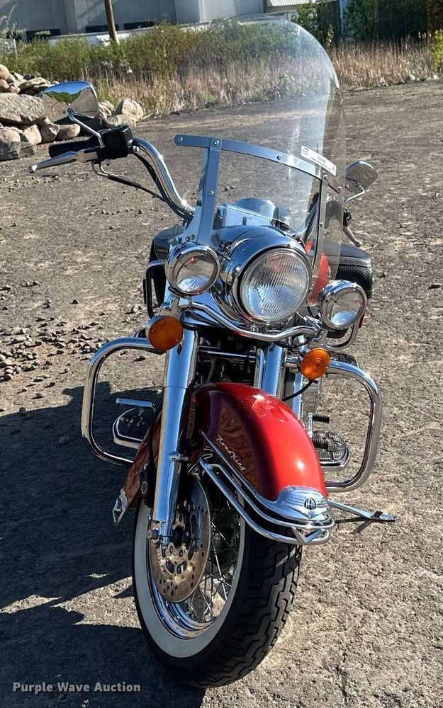 image for item DZ8983 1999 Harley Davidson Road King motorcycle