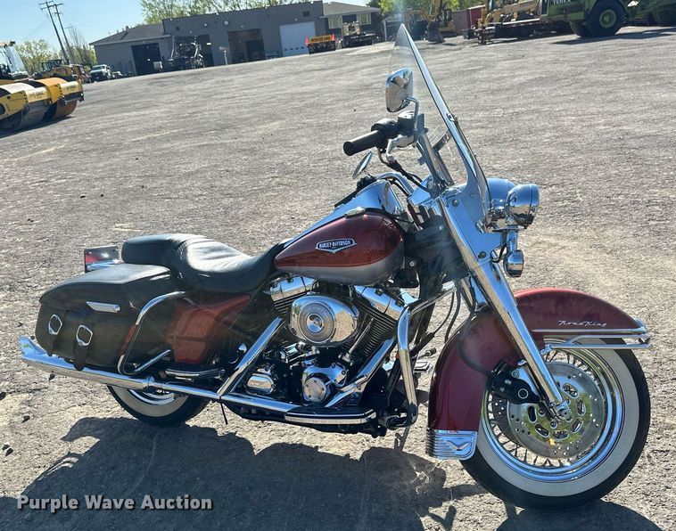 image for item DZ8983 1999 Harley Davidson Road King motorcycle