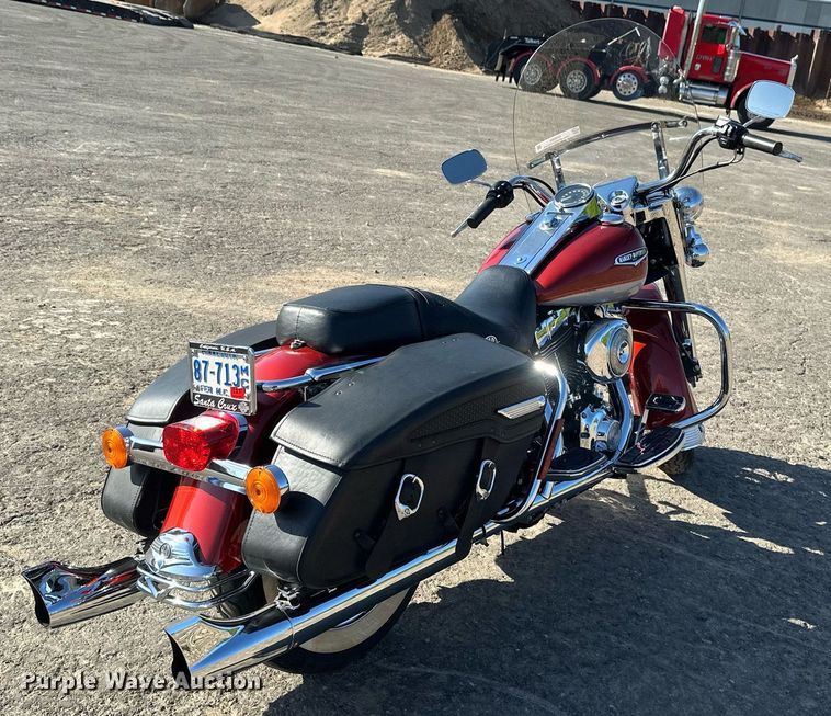 image for item DZ8983 1999 Harley Davidson Road King motorcycle