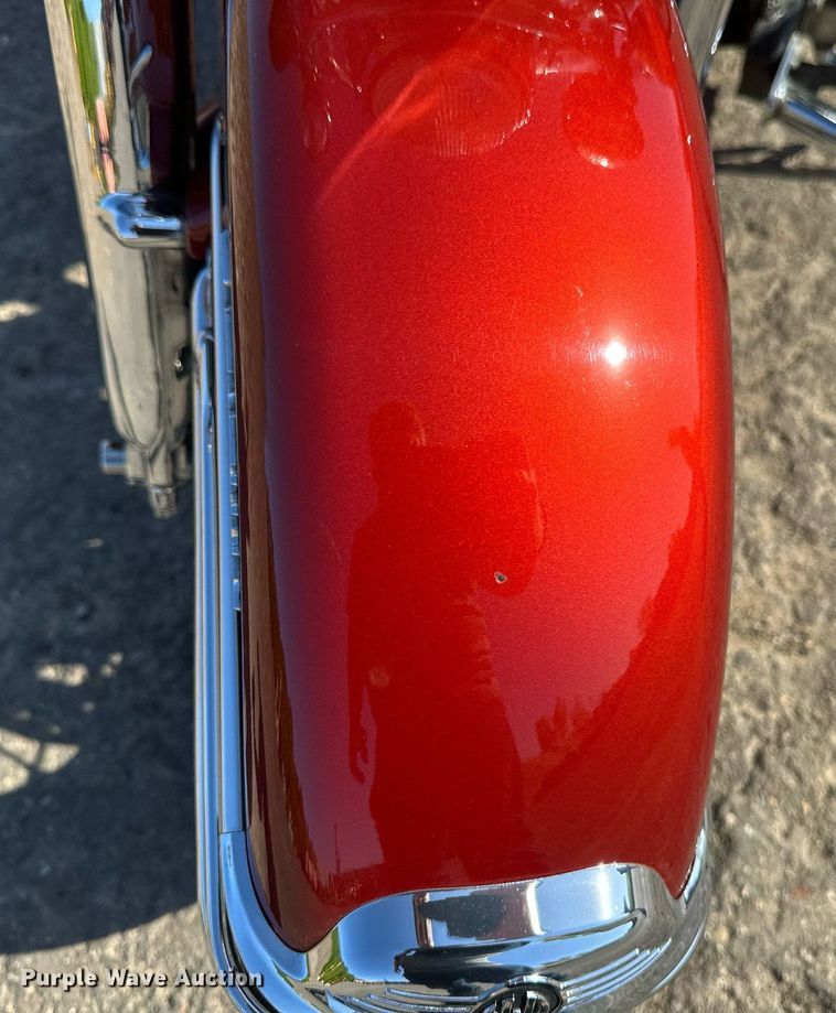 image for item DZ8983 1999 Harley Davidson Road King motorcycle