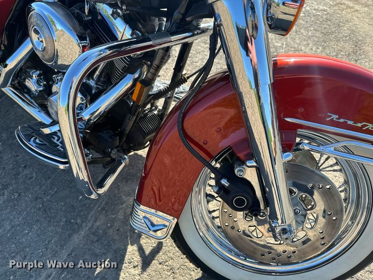 image for item DZ8983 1999 Harley Davidson Road King motorcycle