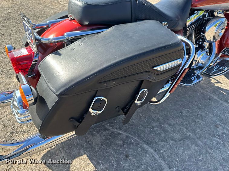 image for item DZ8983 1999 Harley Davidson Road King motorcycle