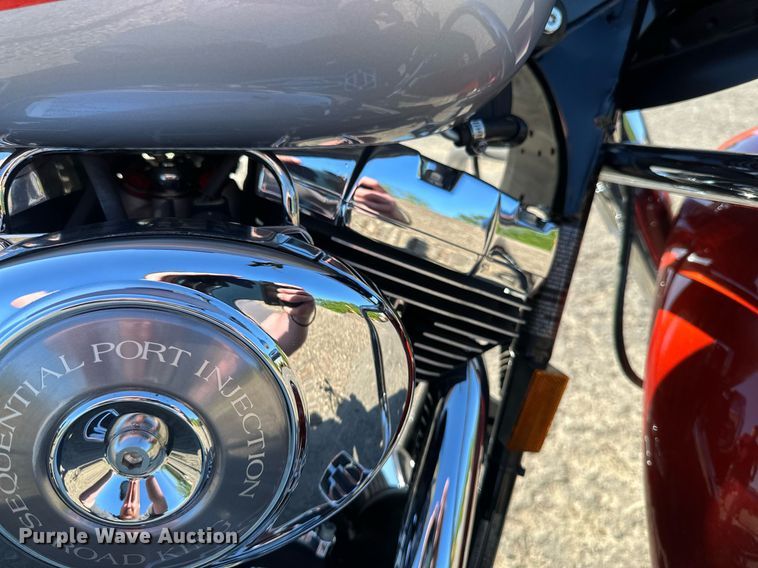 image for item DZ8983 1999 Harley Davidson Road King motorcycle