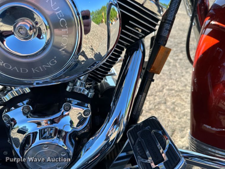 image for item DZ8983 1999 Harley Davidson Road King motorcycle