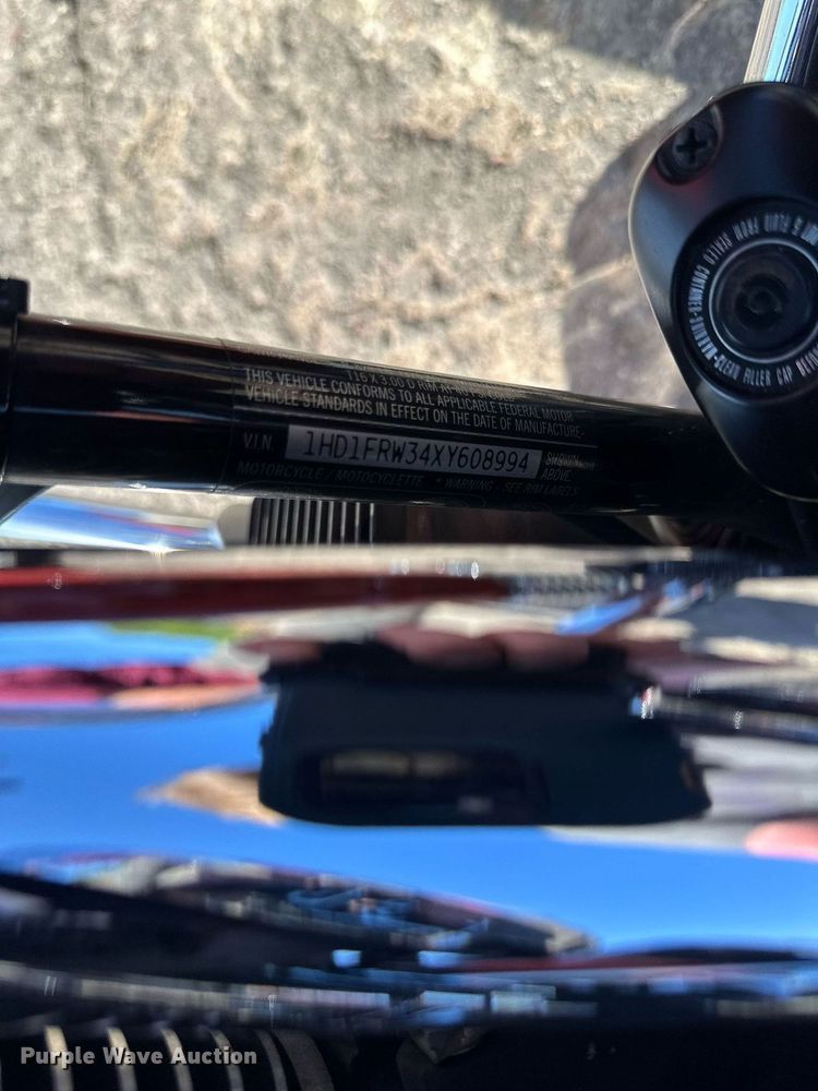 image for item DZ8983 1999 Harley Davidson Road King motorcycle