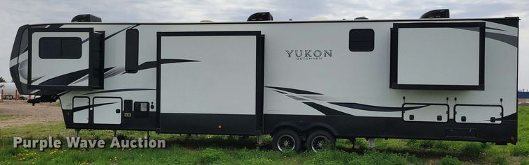 image for item EA2441 2021 Keystone Yukon 421FL camper