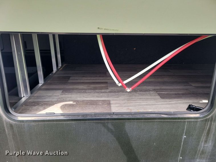 image for item EA2441 2021 Keystone Yukon 421FL camper