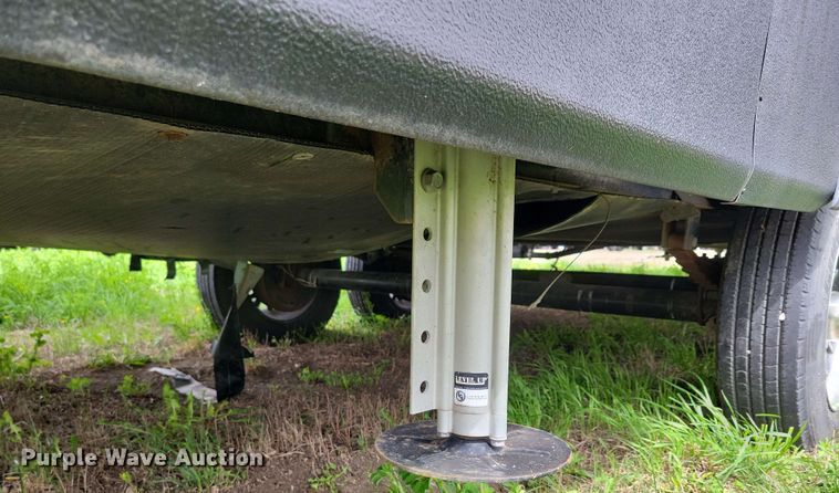 image for item EA2441 2021 Keystone Yukon 421FL camper