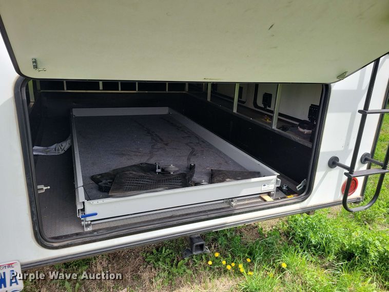 image for item EA2441 2021 Keystone Yukon 421FL camper