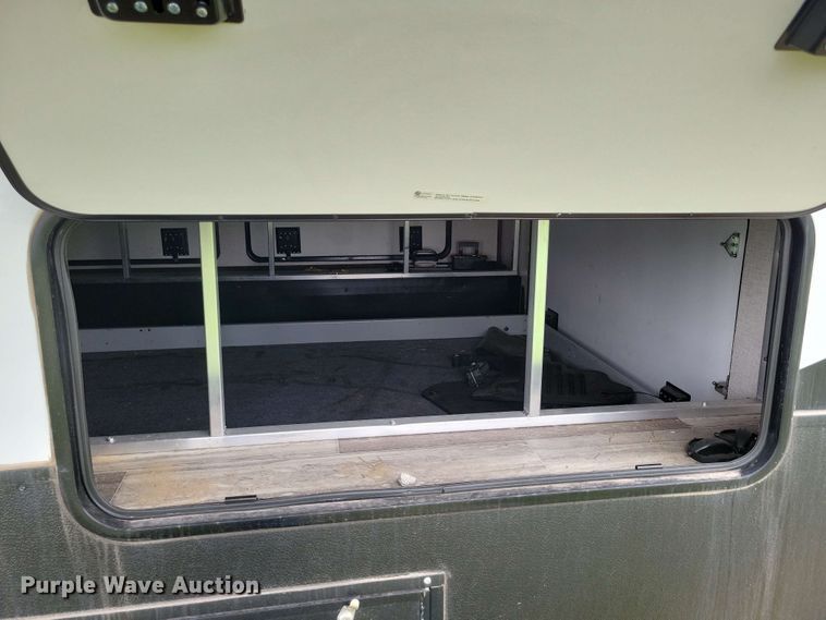 image for item EA2441 2021 Keystone Yukon 421FL camper