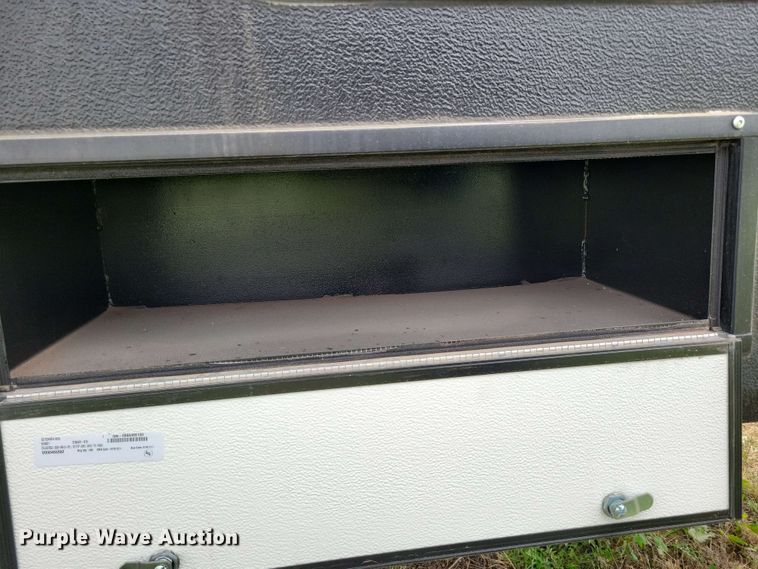 image for item EA2441 2021 Keystone Yukon 421FL camper