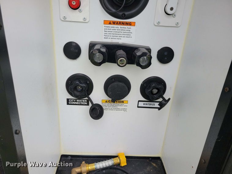 image for item EA2441 2021 Keystone Yukon 421FL camper