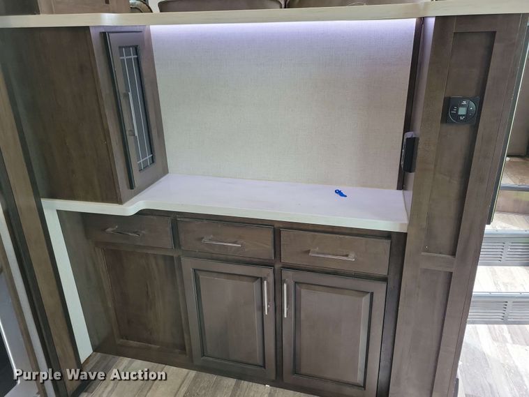 image for item EA2441 2021 Keystone Yukon 421FL camper