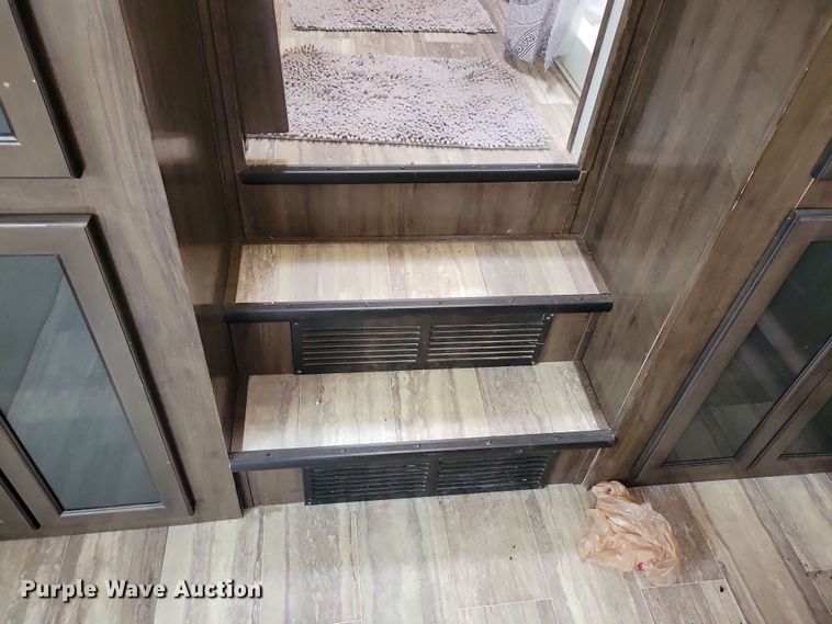 image for item EA2441 2021 Keystone Yukon 421FL camper