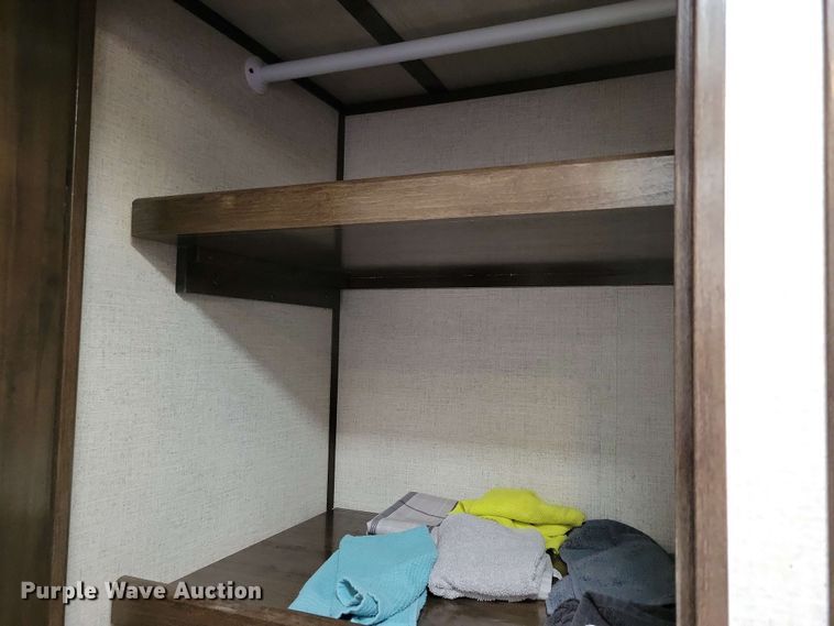 image for item EA2441 2021 Keystone Yukon 421FL camper