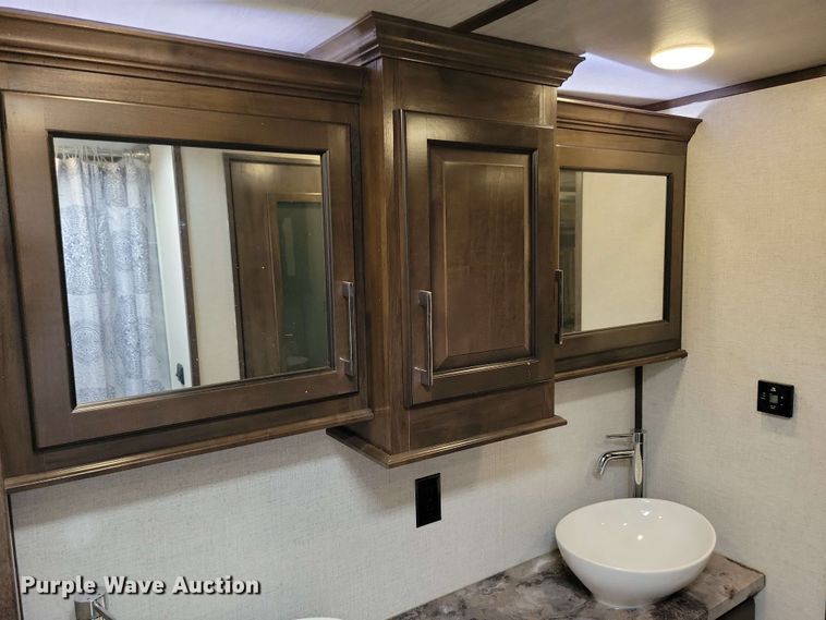 image for item EA2441 2021 Keystone Yukon 421FL camper