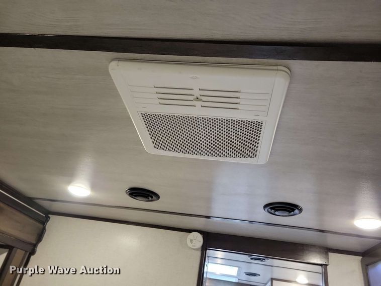 image for item EA2441 2021 Keystone Yukon 421FL camper