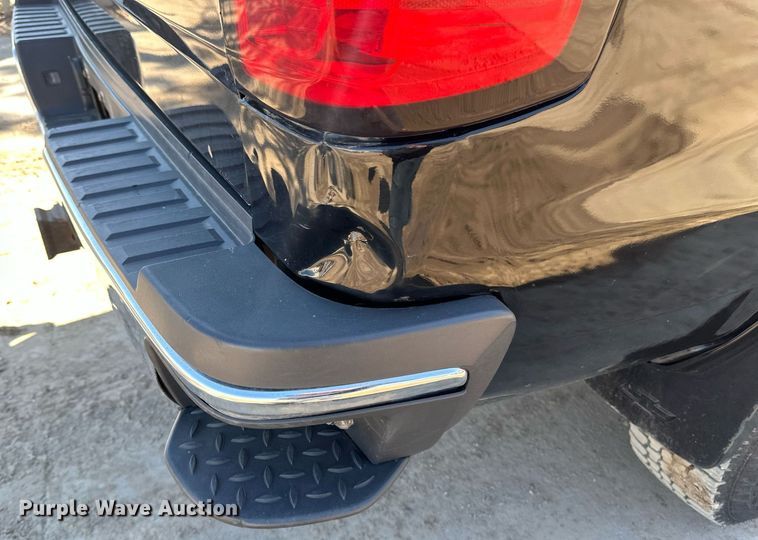 image for item EB2494 2016 Chevrolet Silverado 2500HD Double Cab pickup truck