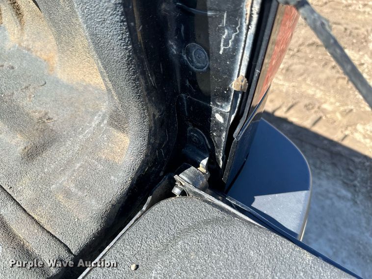 image for item EB2494 2016 Chevrolet Silverado 2500HD Double Cab pickup truck