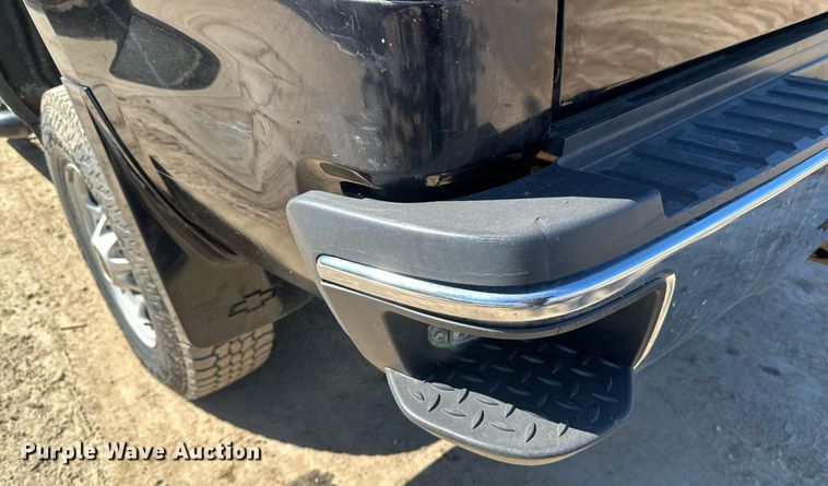 image for item EB2494 2016 Chevrolet Silverado 2500HD Double Cab pickup truck