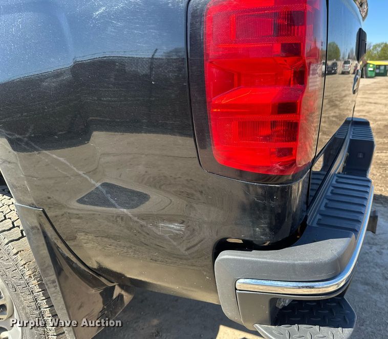 image for item EB2494 2016 Chevrolet Silverado 2500HD Double Cab pickup truck