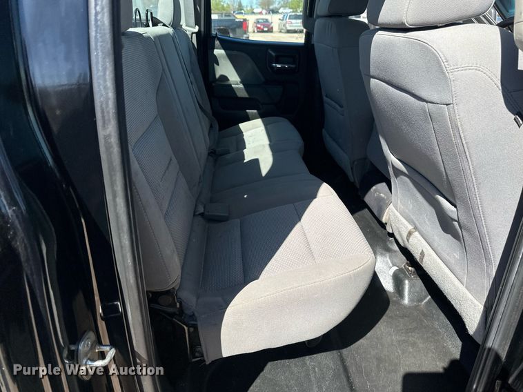 image for item EB2494 2016 Chevrolet Silverado 2500HD Double Cab pickup truck