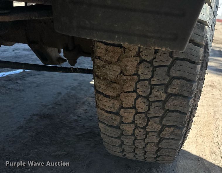 image for item EB2494 2016 Chevrolet Silverado 2500HD Double Cab pickup truck