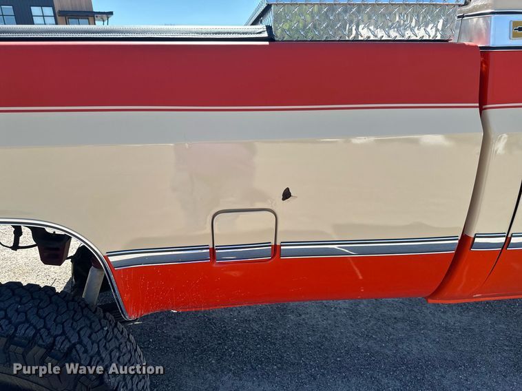 image for item EB2514 1984 Chevrolet K10 Silverado pickup truck