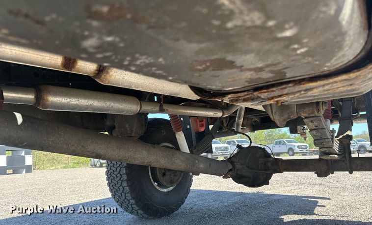 image for item EB2514 1984 Chevrolet K10 Silverado pickup truck