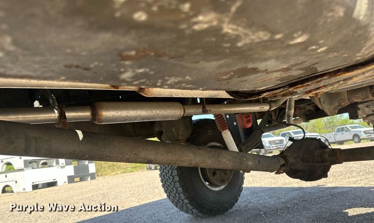 image for item EB2514 1984 Chevrolet K10 Silverado pickup truck