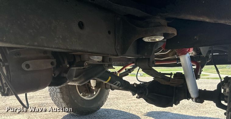 image for item EB2514 1984 Chevrolet K10 Silverado pickup truck