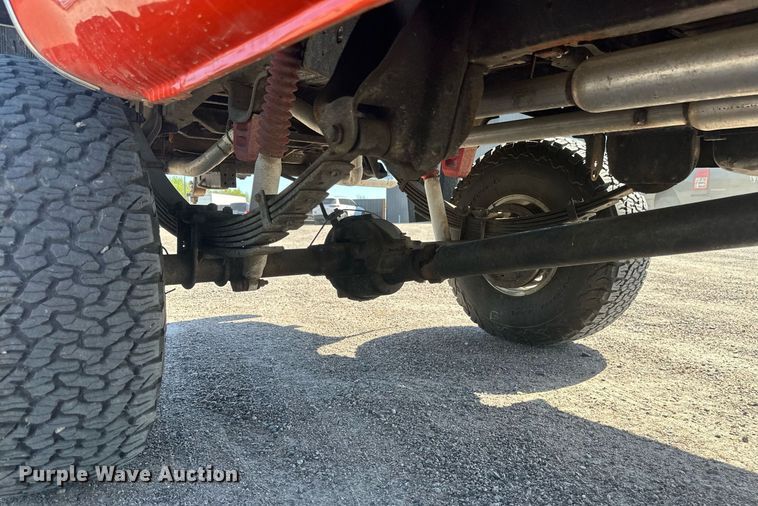 image for item EB2514 1984 Chevrolet K10 Silverado pickup truck