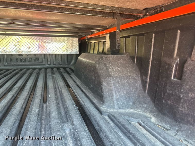 image for item EB2514 1984 Chevrolet K10 Silverado pickup truck