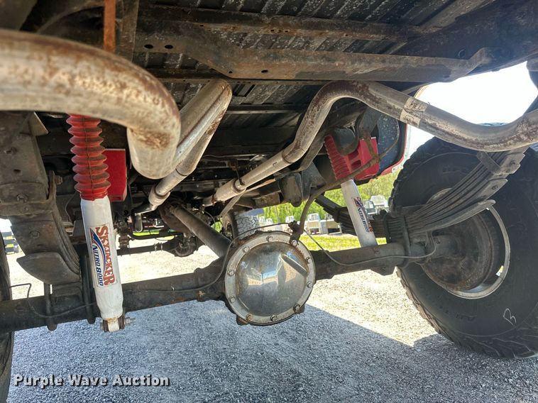 image for item EB2514 1984 Chevrolet K10 Silverado pickup truck