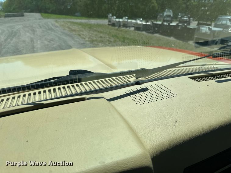 image for item EB2514 1984 Chevrolet K10 Silverado pickup truck