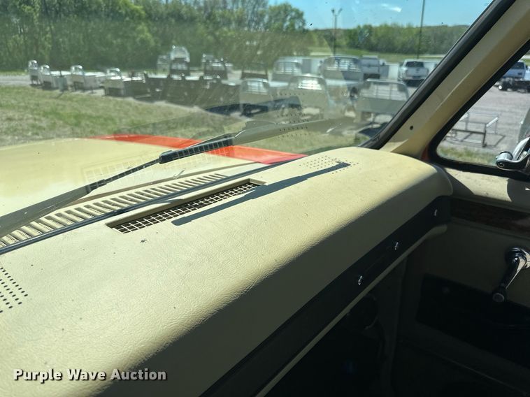 image for item EB2514 1984 Chevrolet K10 Silverado pickup truck