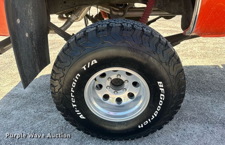 image for item EB2514 1984 Chevrolet K10 Silverado pickup truck