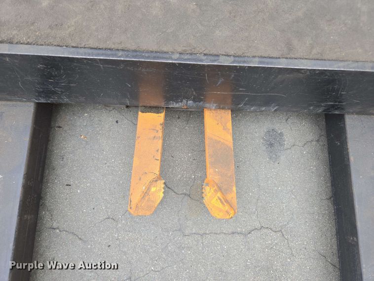 image for item EC1018 2015 Crown SP3520-30 order picker