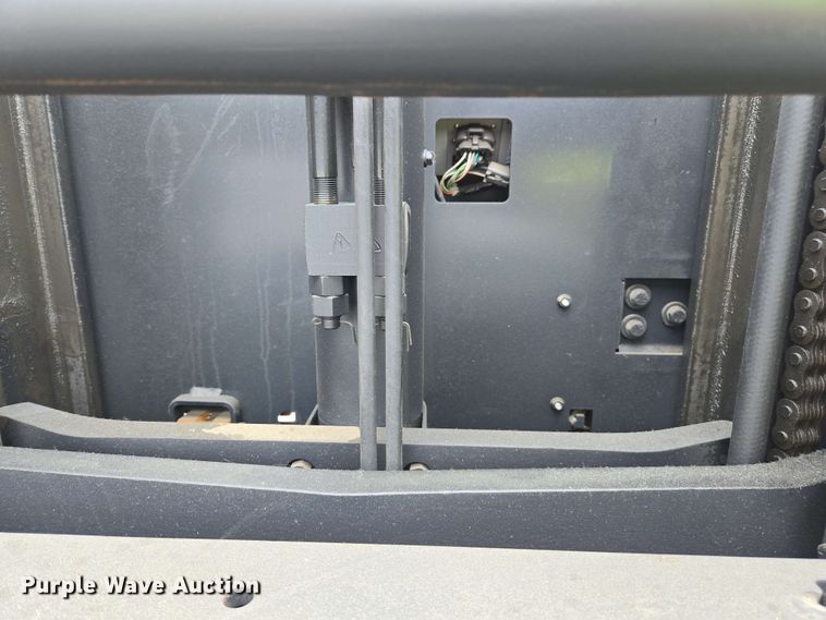 image for item EC1018 2015 Crown SP3520-30 order picker