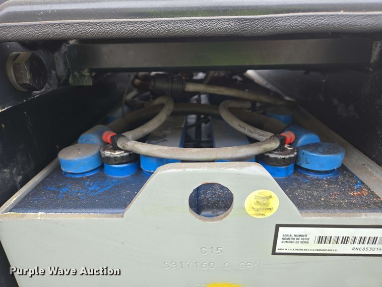 image for item EC1018 2015 Crown SP3520-30 order picker