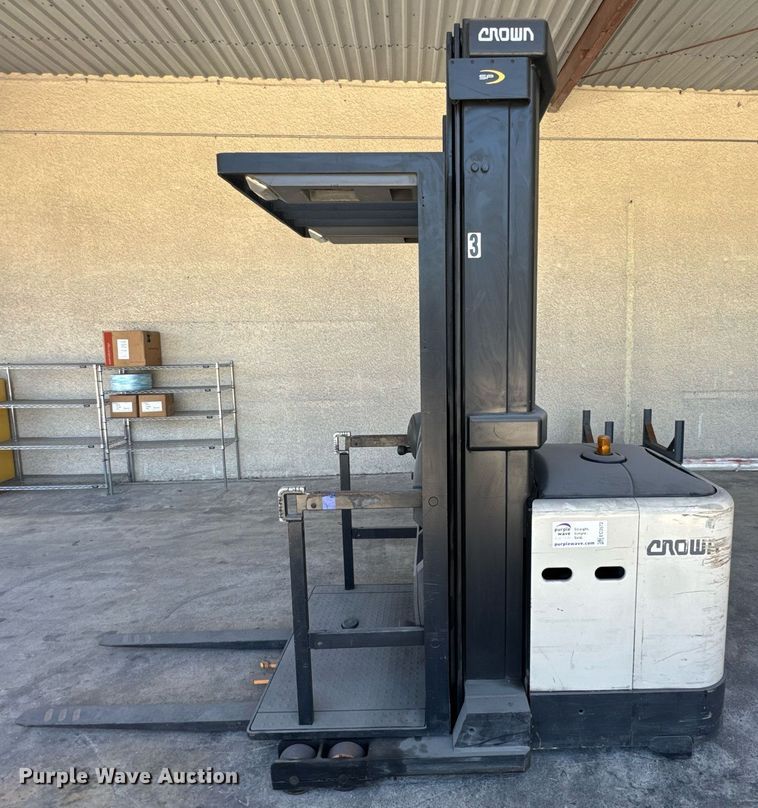 image for item EC3572 2014 Crown SP3505-30 order picker