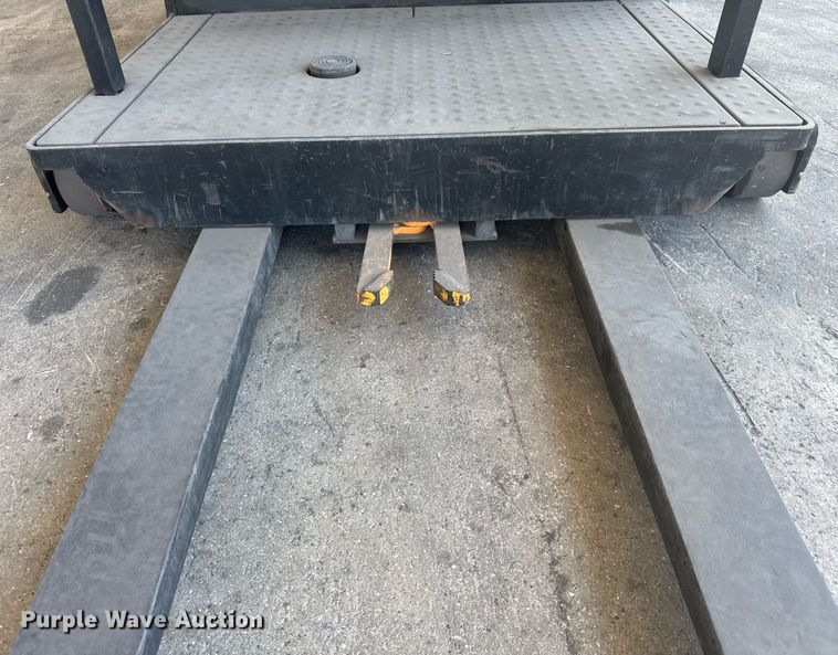 image for item EC3572 2014 Crown SP3505-30 order picker