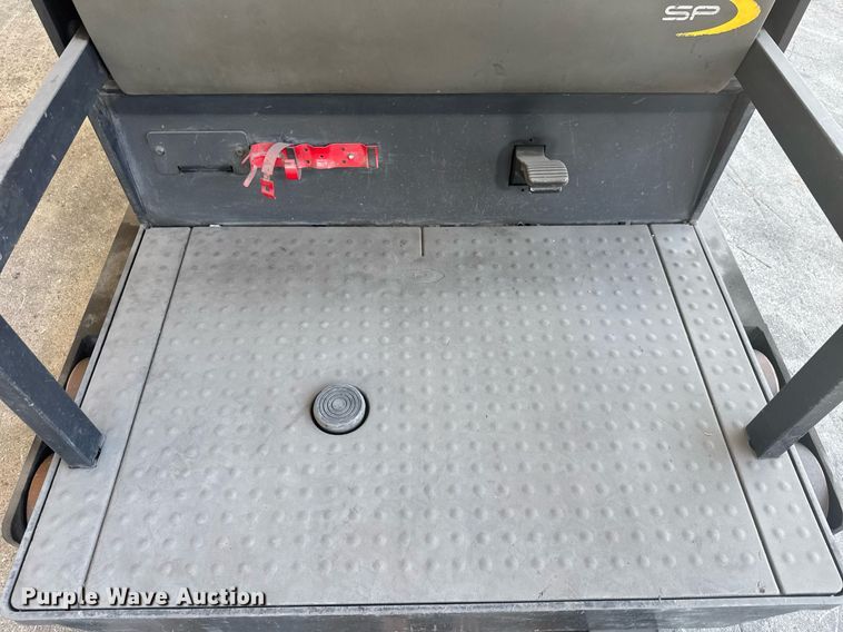 image for item EC3572 2014 Crown SP3505-30 order picker