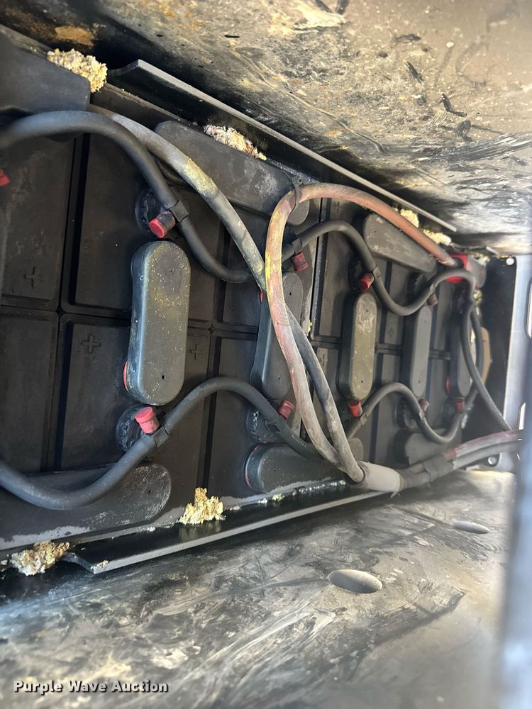 image for item EC3572 2014 Crown SP3505-30 order picker